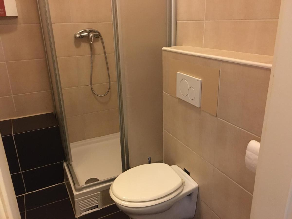 Ferienwohnung Macfewo Im Zentrum Von Mayen Esterno foto