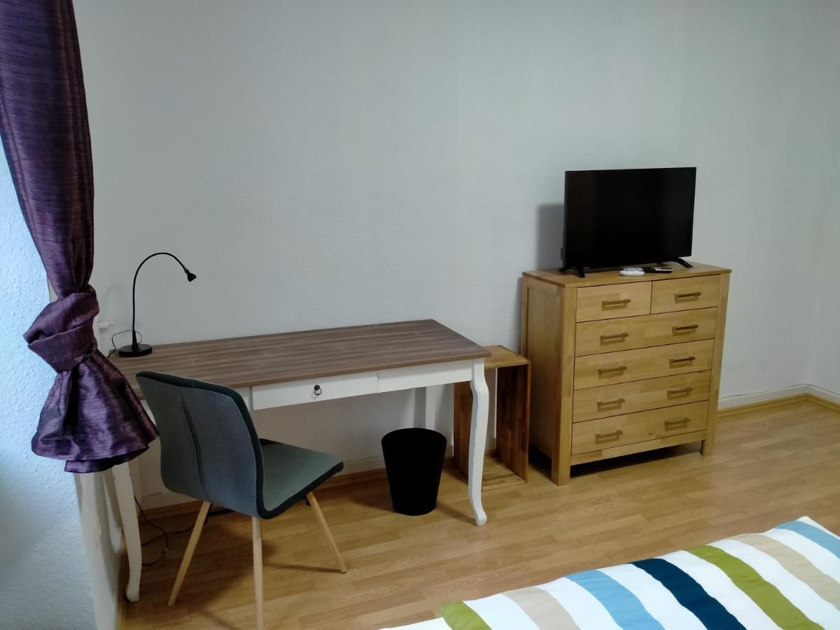 Ferienwohnung Macfewo Im Zentrum Von Mayen Esterno foto