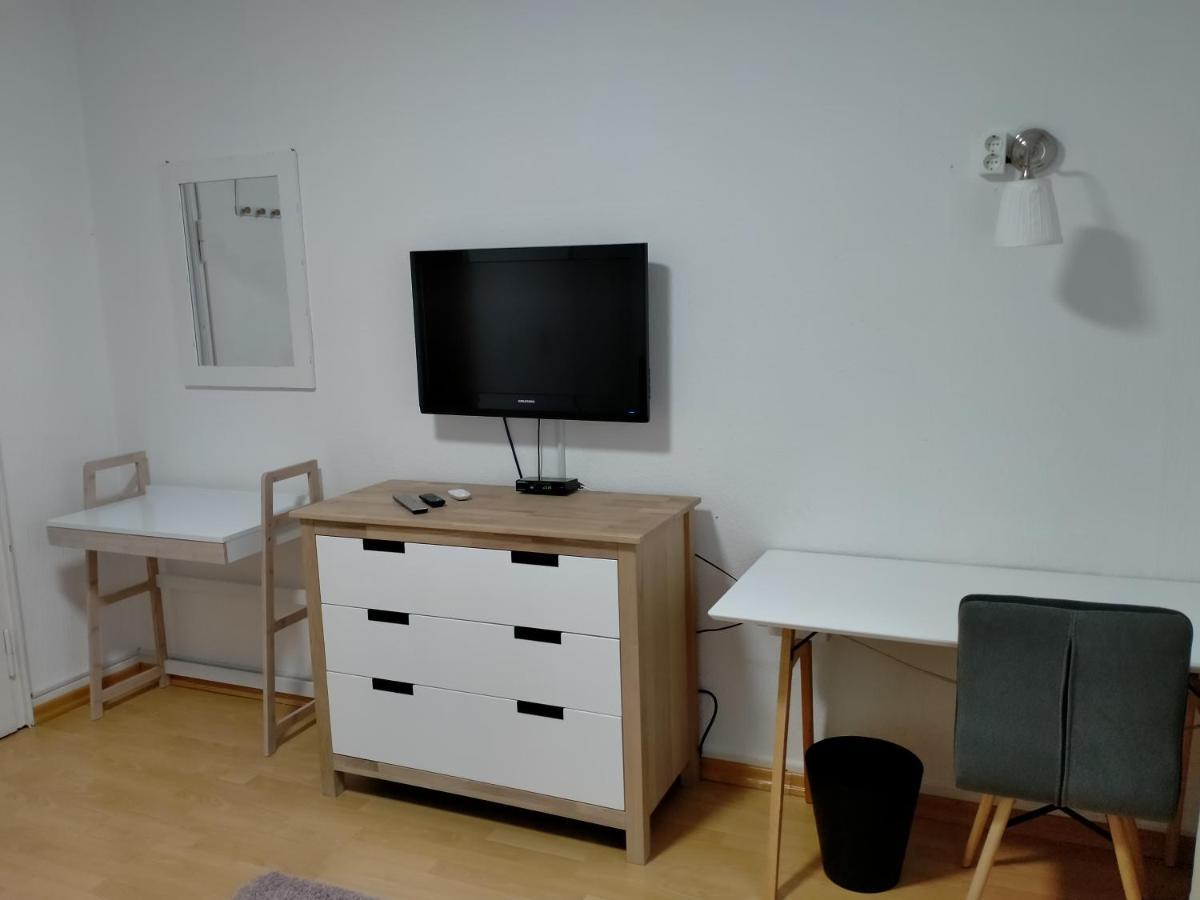 Ferienwohnung Macfewo Im Zentrum Von Mayen Esterno foto